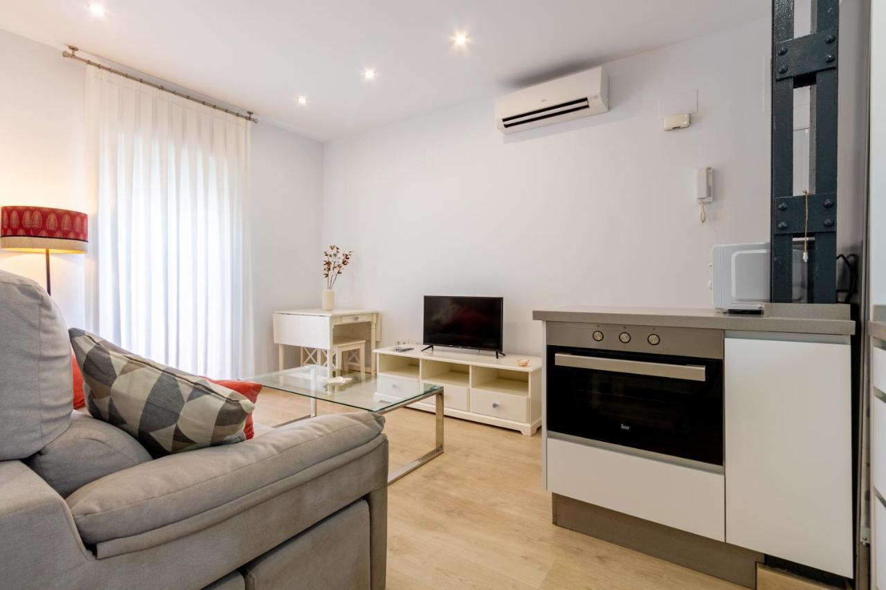 Charming 2 Bedroom Apartment Triana Bridge By Ocityzen Севілья Екстер'єр фото