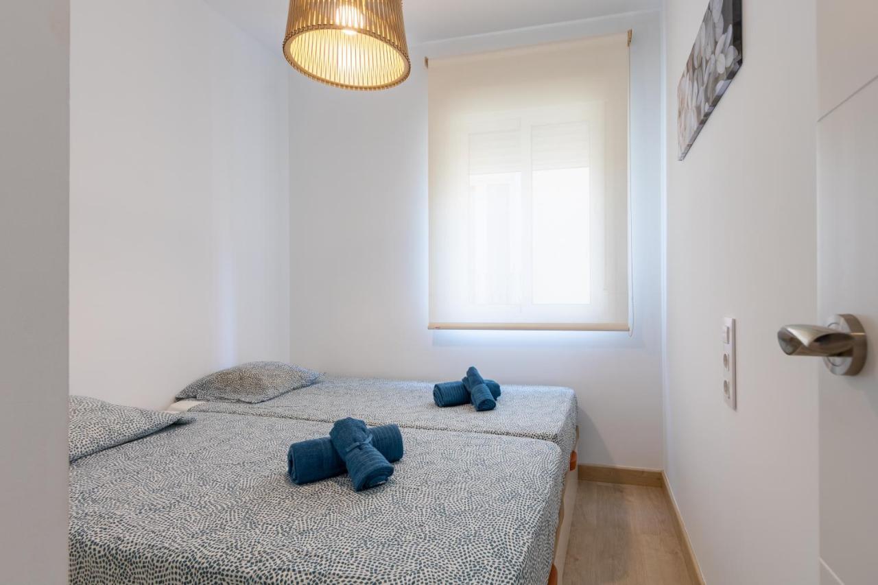 Charming 2 Bedroom Apartment Triana Bridge By Ocityzen Севілья Екстер'єр фото